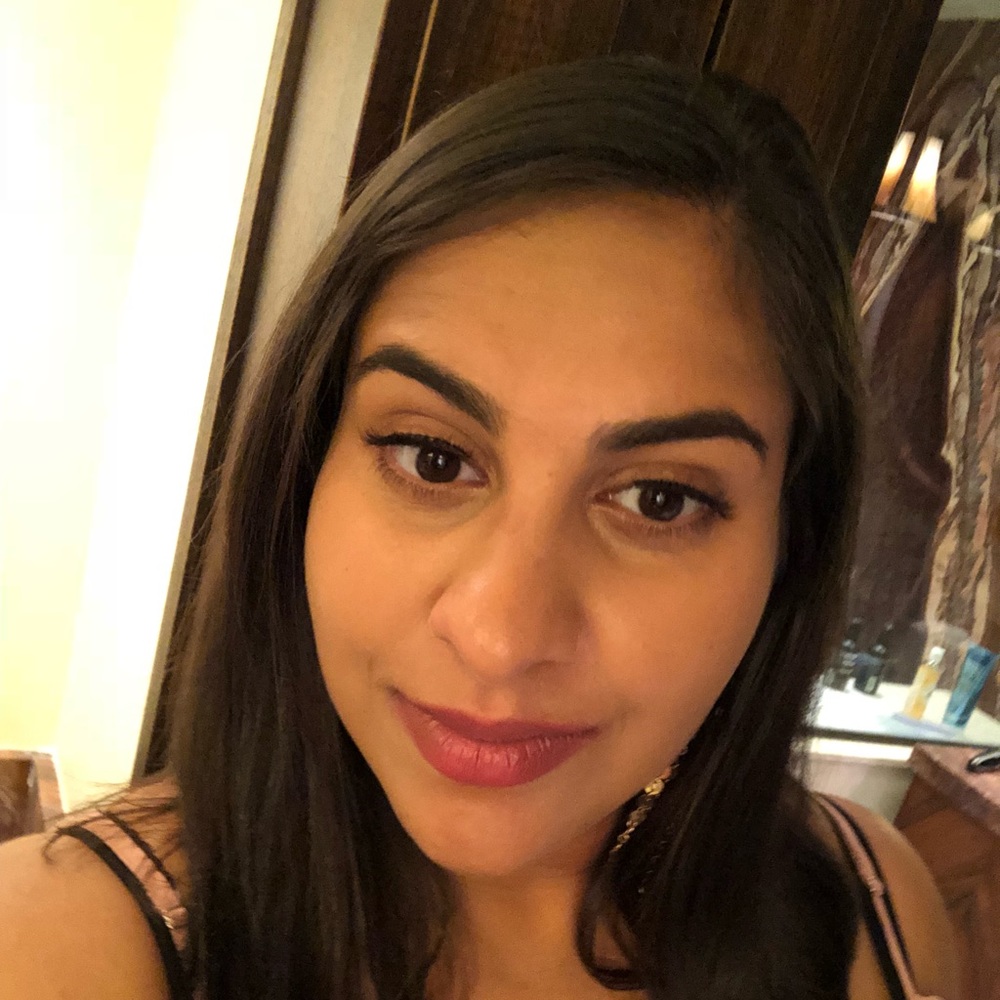 Meet your Posher, Latifa